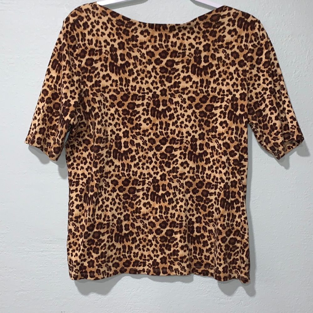 Cheetah print women short sleeve tee